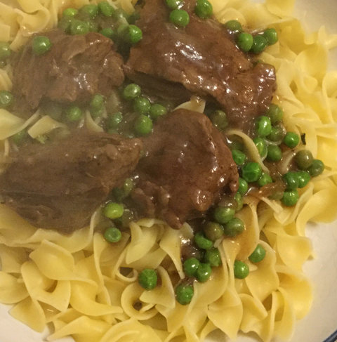 Easy Grandma’s Classic Beef and Noodles