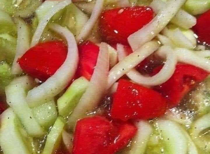 Marinated cucumber onion & tomatoes